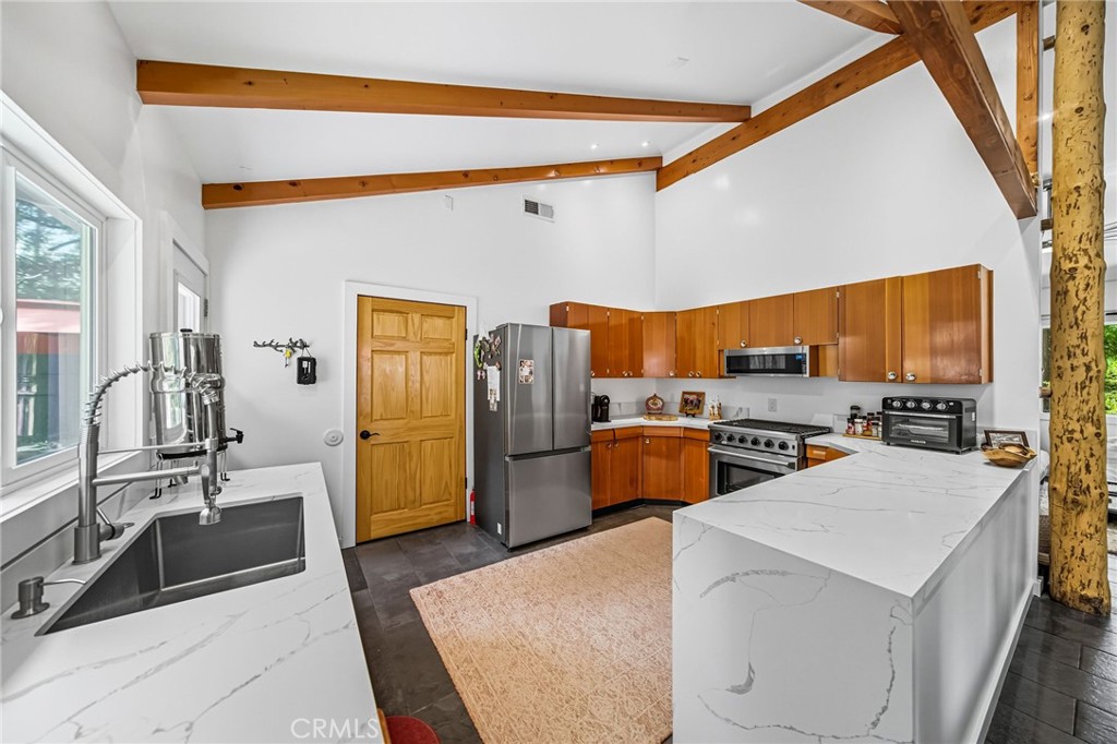 25106 Rim Rock Road Idyllwild, CA 92549 - Photo 19 of 75