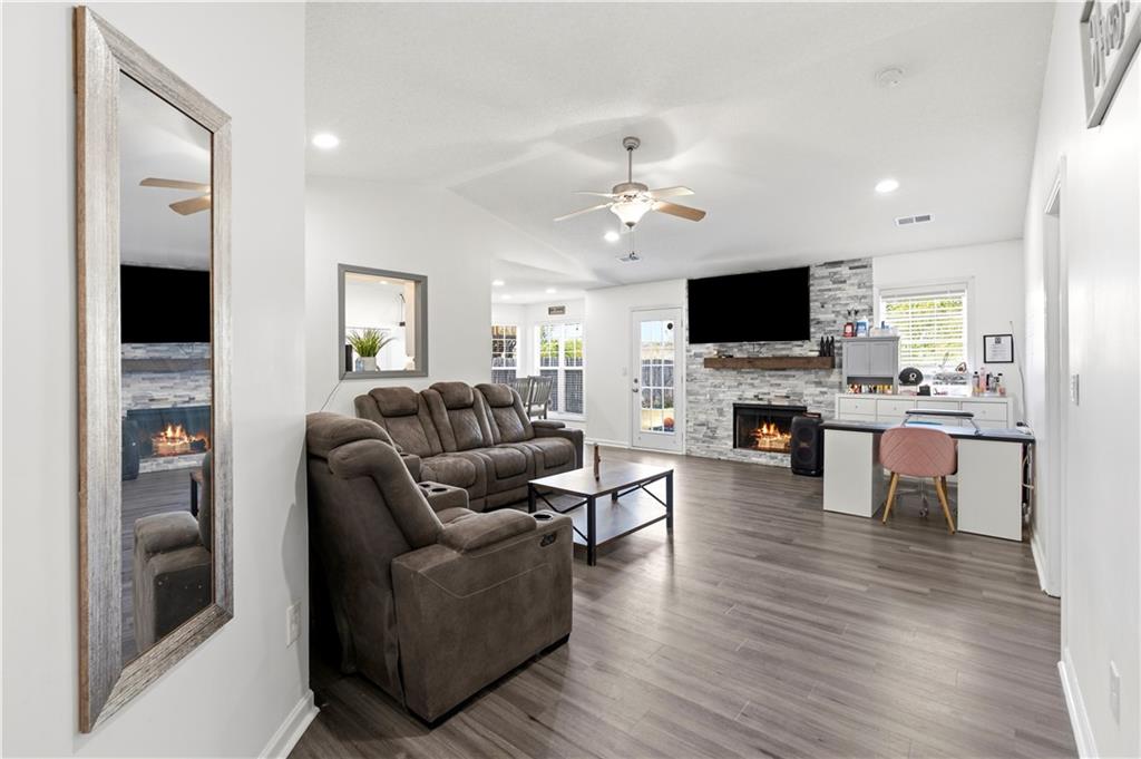 772 Morris Lane Winder, GA 30680 - Photo 7 of 30