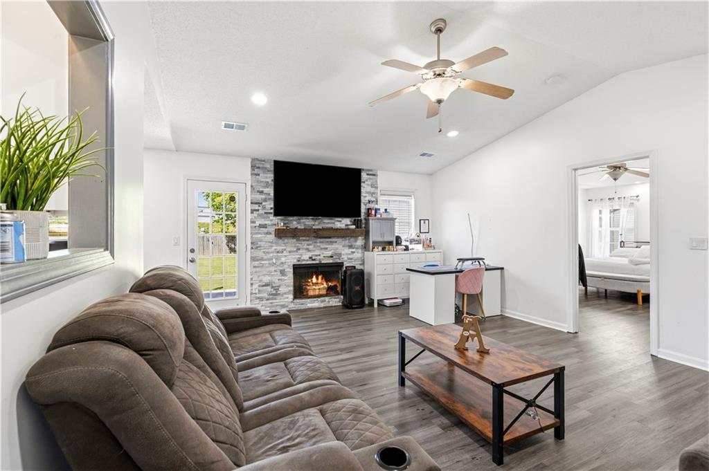 772 Morris Lane Winder, GA 30680 - Photo 9 of 30