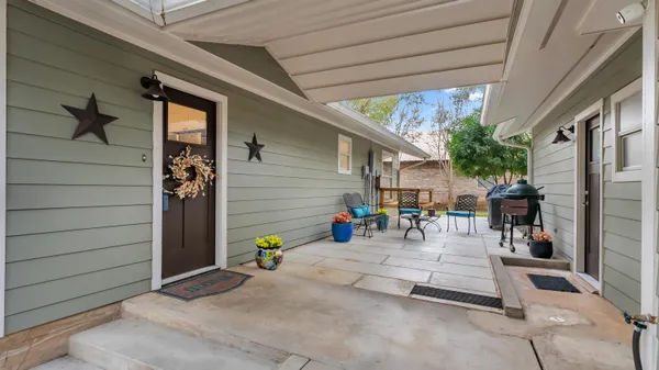 $4,125 | 207 Elm Lodge Drive, Kingsland, TX 78639