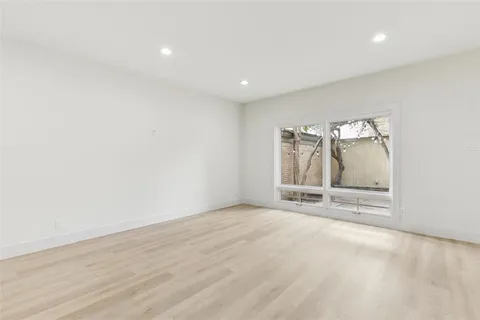 $540,000 | 7506 West Northwest Highway, Unit 9, Dallas, TX 75225