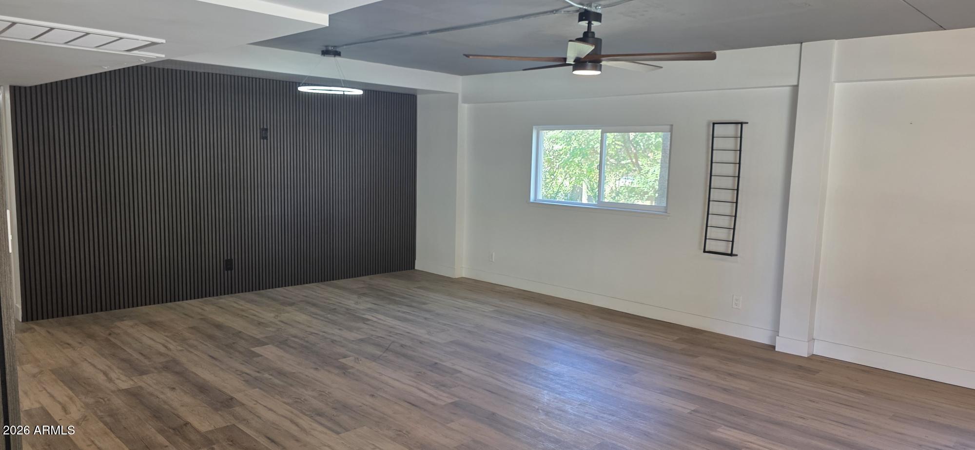 351 East Thomas Road, Unit D208 Phoenix, AZ 85012 - Photo 13 of 45