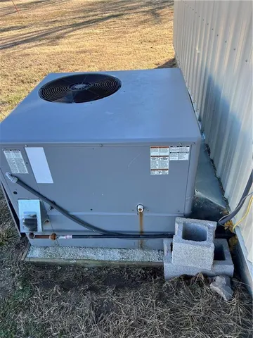 $234,000 | 22255 170th Road, Walnut, KS 66780