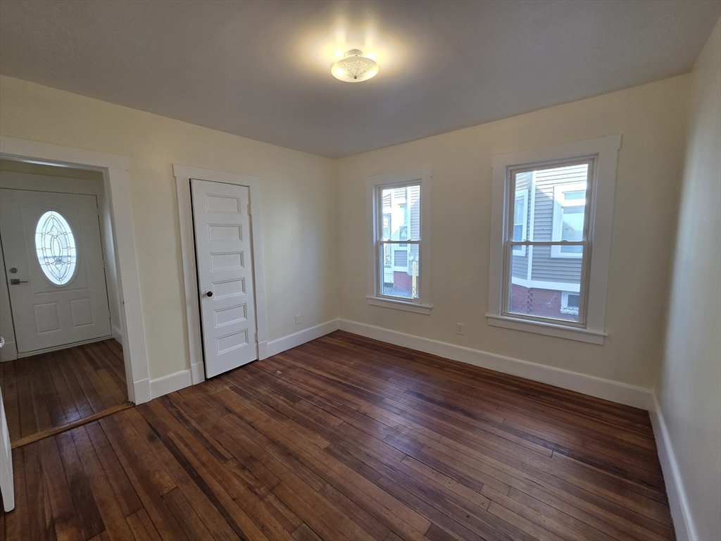 115-117 Northampton Avenue Springfield, MA 01109 - Photo 10 of 39