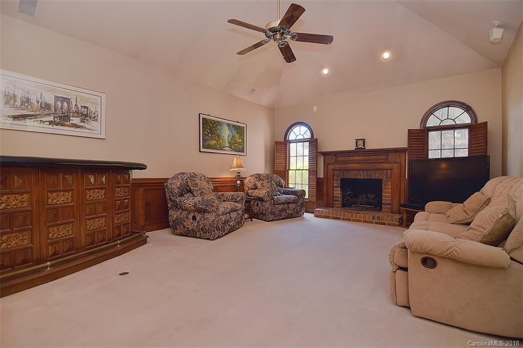 5410 Alexa Road Charlotte, NC 28277 - Photo 10 of 29 Gallery Image 10