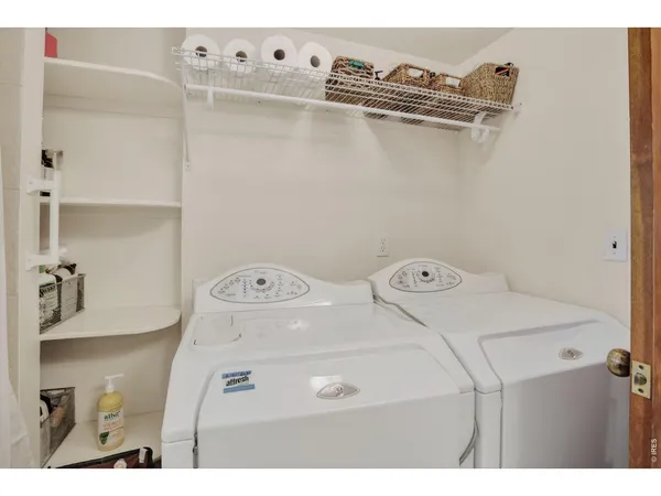 $525,000 | 760 Hickory Drive, Lyons, CO 80540