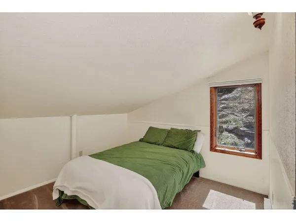 $525,000 | 760 Hickory Drive, Lyons, CO 80540