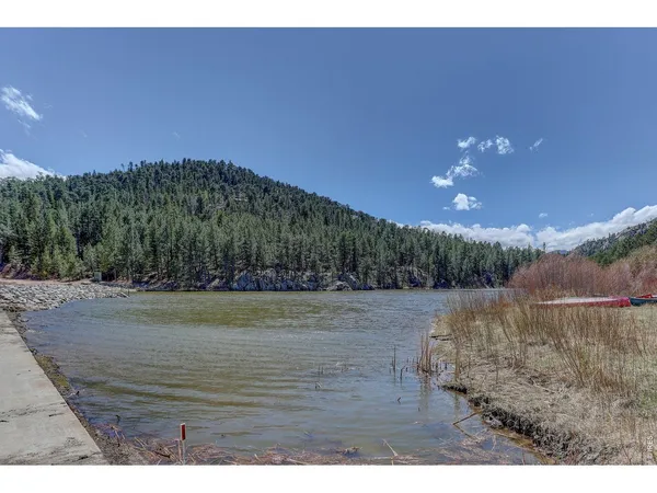 $525,000 | 760 Hickory Drive, Lyons, CO 80540