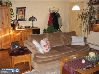 60 South Overhill Road Media, PA 19063 - Photo 4 of 5 Living Room