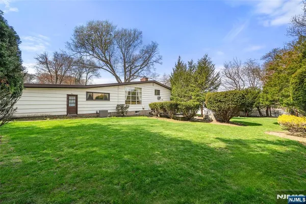 $859,000 | 970 Soldier Hill Road, Emerson, NJ 07630