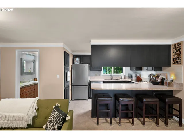 $477,700 | 2672 Cheryl Street, Eugene, OR 97408