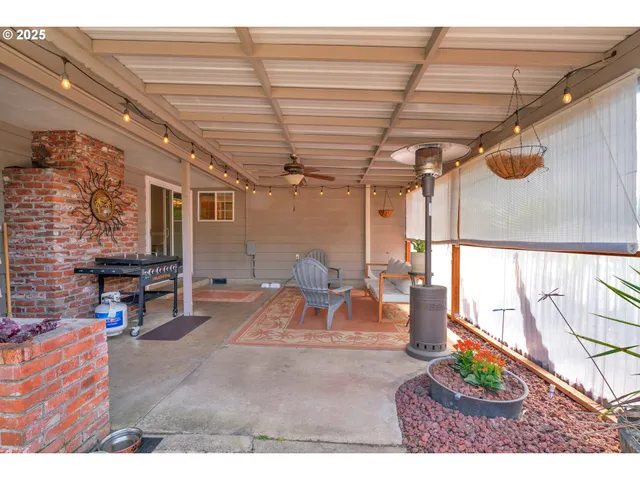 $477,700 | 2672 Cheryl Street, Eugene, OR 97408