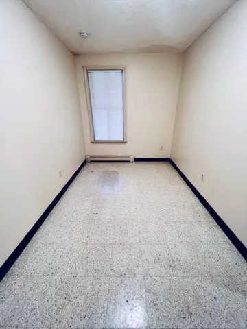 $700,000 | 194 Spruce Street, Manchester, NH 03103