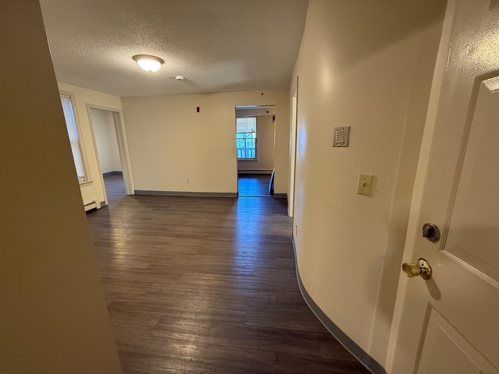 194 Spruce Street Manchester, NH 03103 - Photo 15 of 23