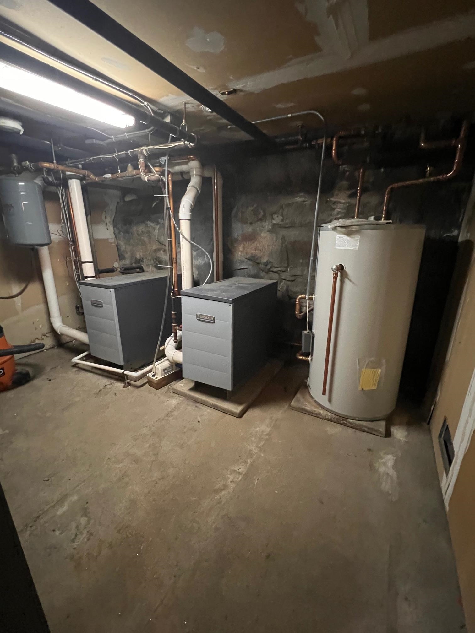 194 Spruce Street Manchester, NH 03103 - Photo 23 of 23