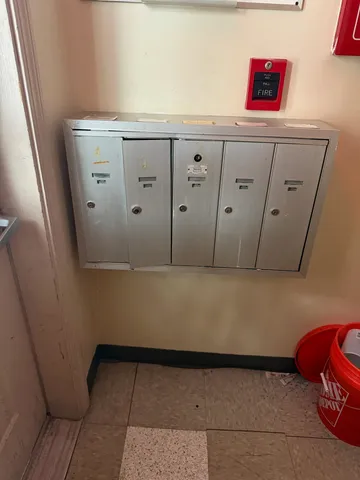 $700,000 | 194 Spruce Street, Manchester, NH 03103