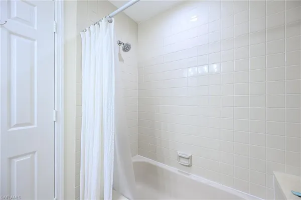 $6,000 | 833 Reef Point Circle, Naples, FL 34108