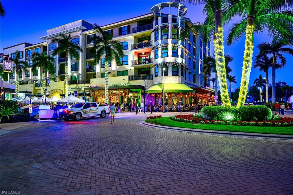 833 Reef Point Circle Naples, FL 34108 - Photo 39 of 41 View of apartment building / complex