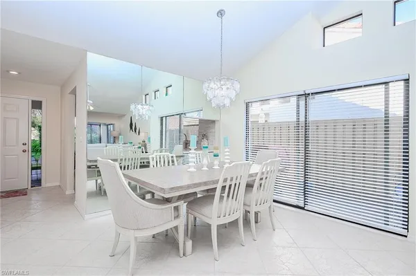 $6,000 | 833 Reef Point Circle, Naples, FL 34108