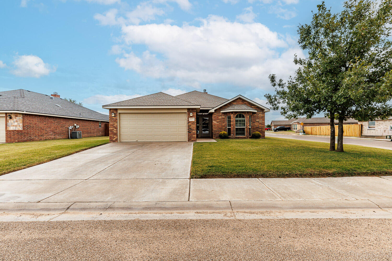 6933 35th Street Lubbock, TX 79407 - Photo 46 of 50 Garage