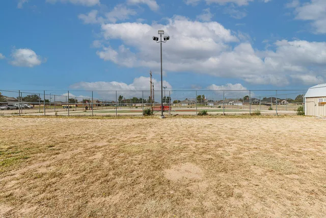 $240,000 | 6933 35th Street, Lubbock, TX 79407