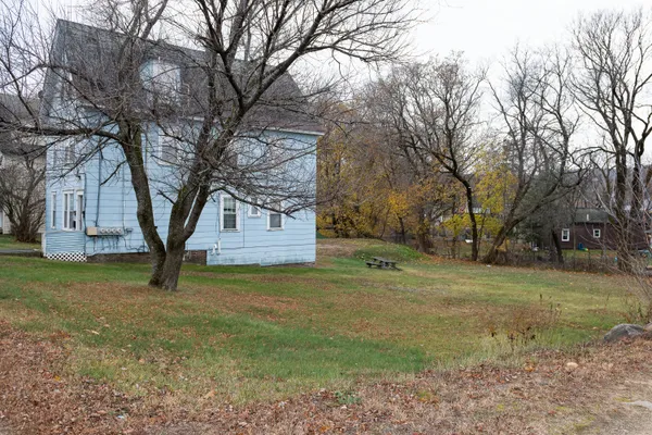 $194,900 | 55 Roxbury Road, Mexico, ME 04257