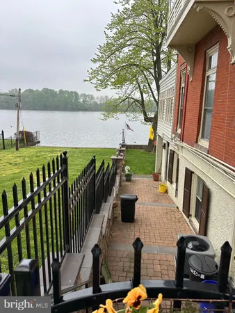$3,500 | 256 Radcliffe Street, Bristol, PA 19007