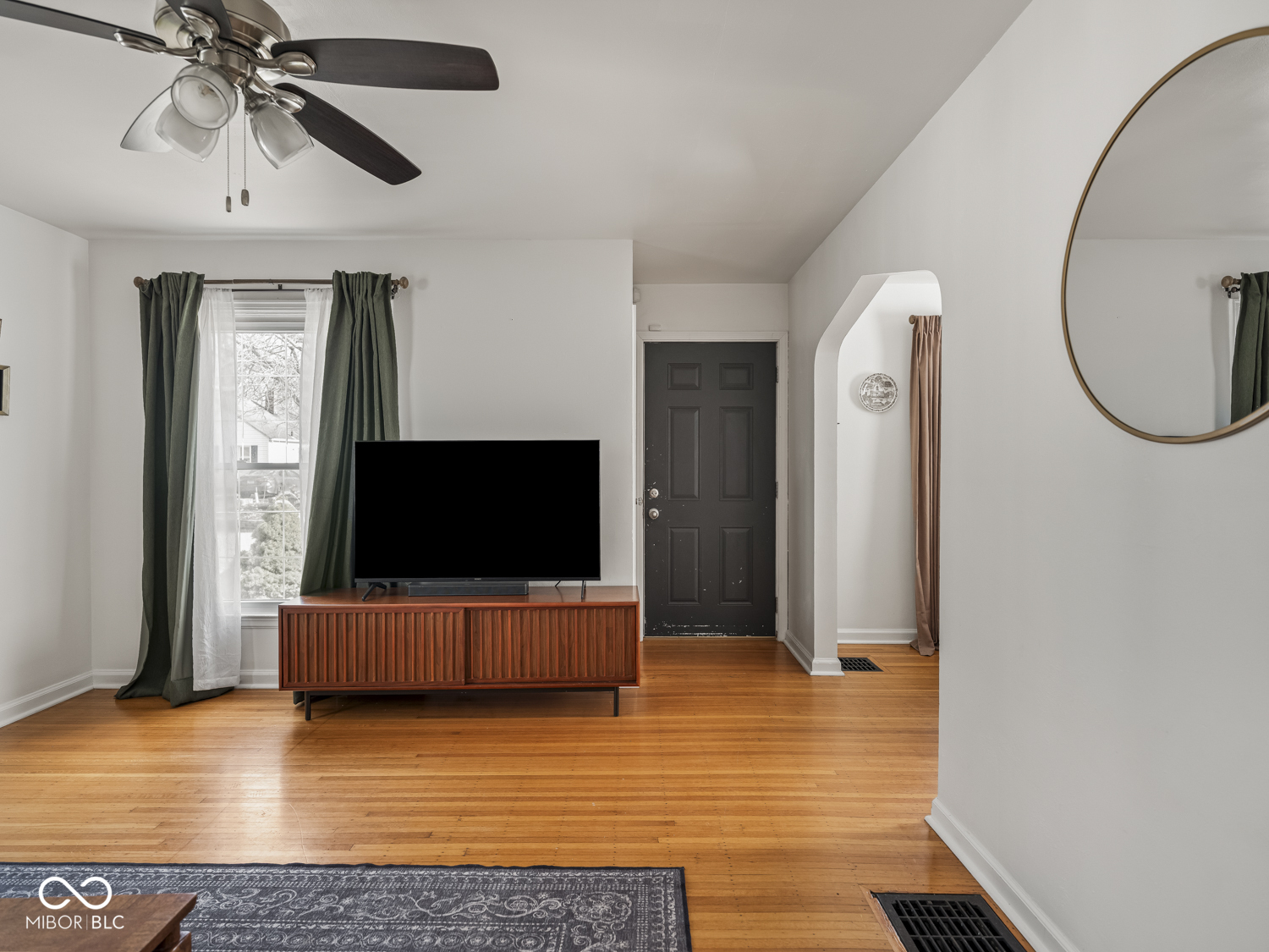 5000 Ralston Avenue Indianapolis, IN 46205 - Photo 5 of 36