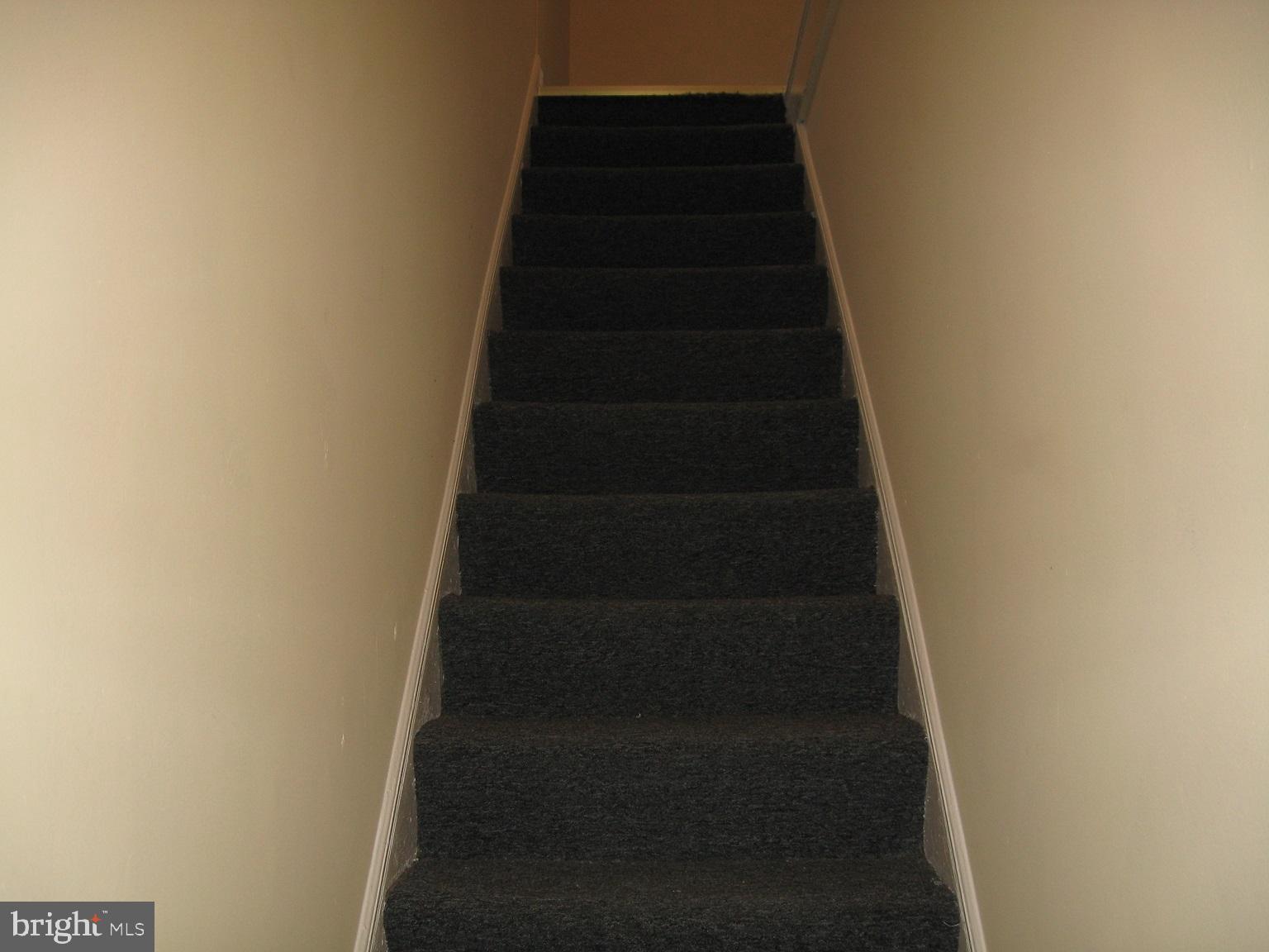 1048 South Street, Unit 3 Philadelphia, PA 19147 - Photo 1 of 9 a view of entryway