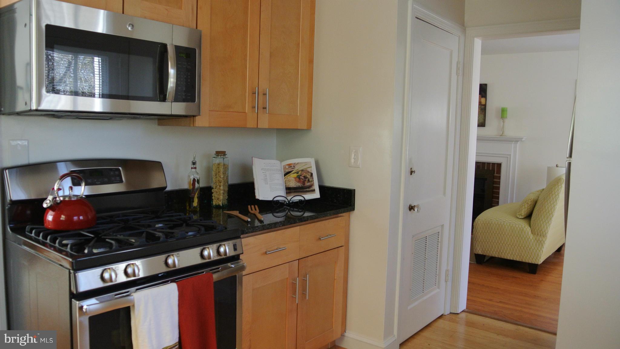 10435 Edgewood Avenue Silver Spring, MD 20901 - Photo 16 of 30 Kitchen