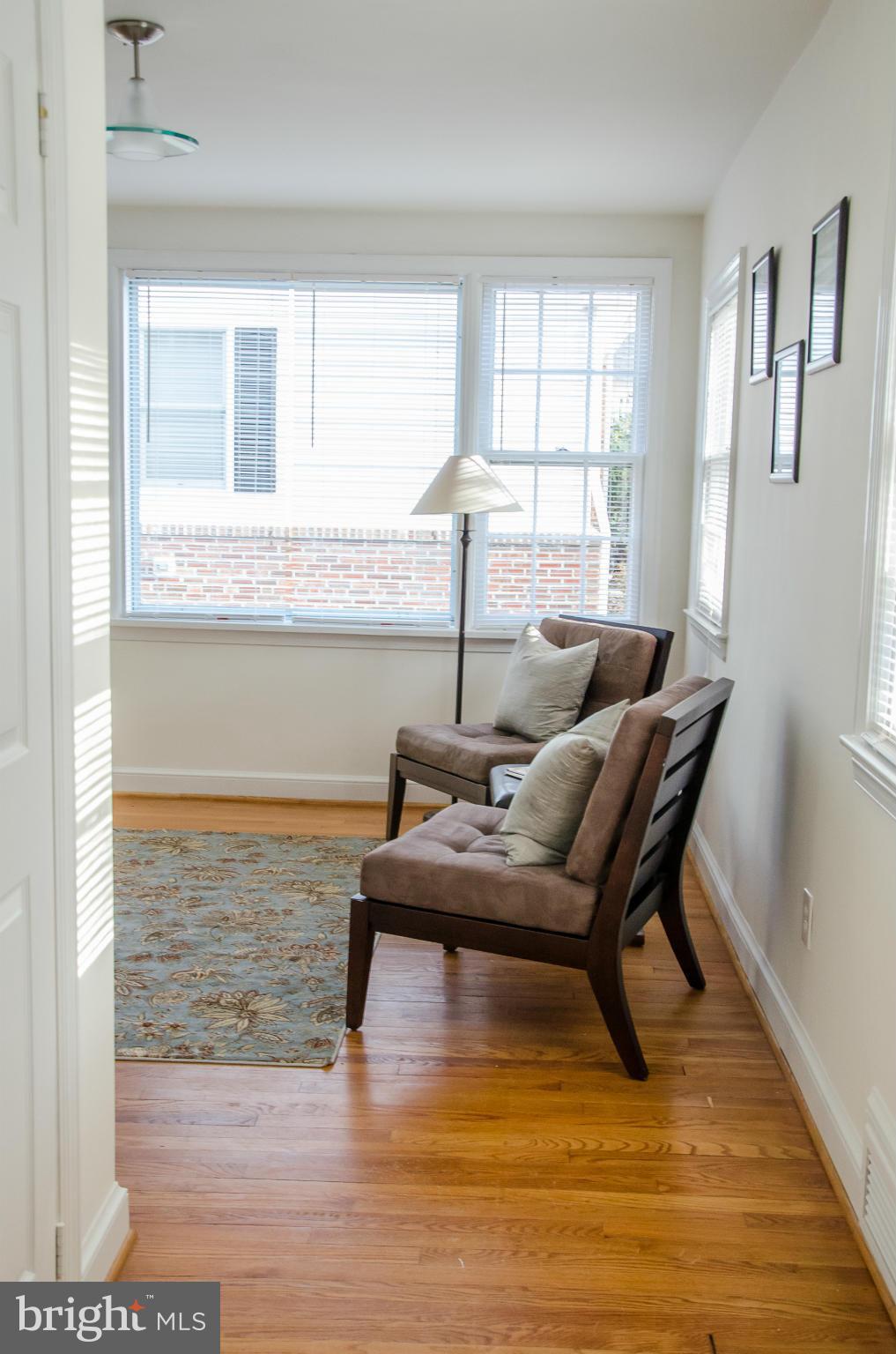 10435 Edgewood Avenue Silver Spring, MD 20901 - Photo 19 of 30 Family Room