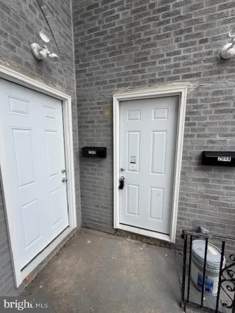 $1,700 | 264 Boyd Street, Unit B, Camden, NJ 08105