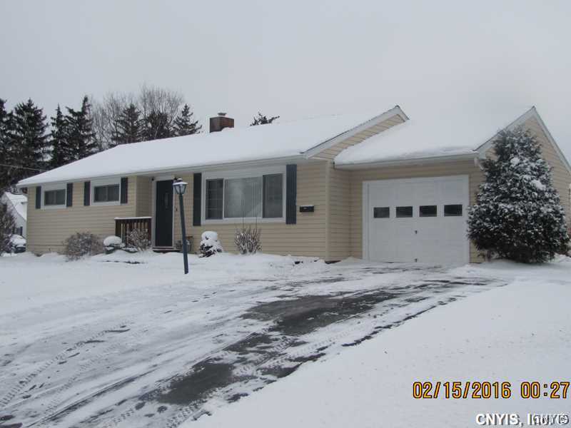 115 Castle Road Clay, NY 13212 - Photo 1 of 1 Exterior Front