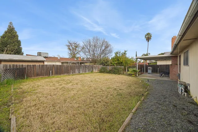 $367,900 | 741 West Holland Avenue, Clovis, CA 93612