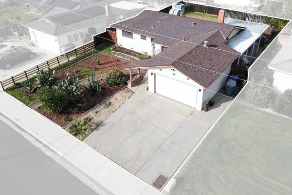 $357,900 | 741 West Holland Avenue, Clovis, CA 93612