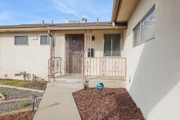 $357,900 | 741 West Holland Avenue, Clovis, CA 93612