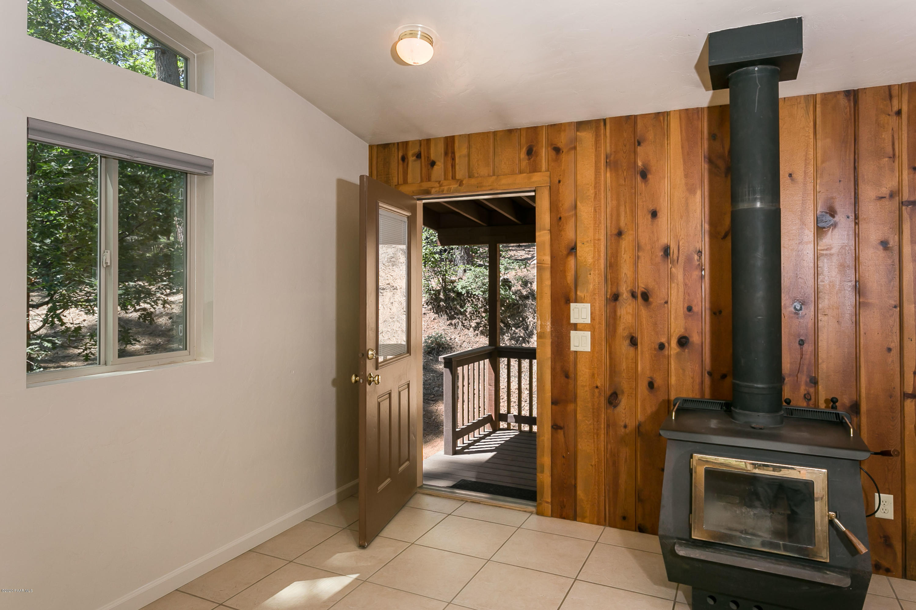 3565 East Sheldon Road Prescott, AZ 86303 - Photo 6 of 24 Foyer