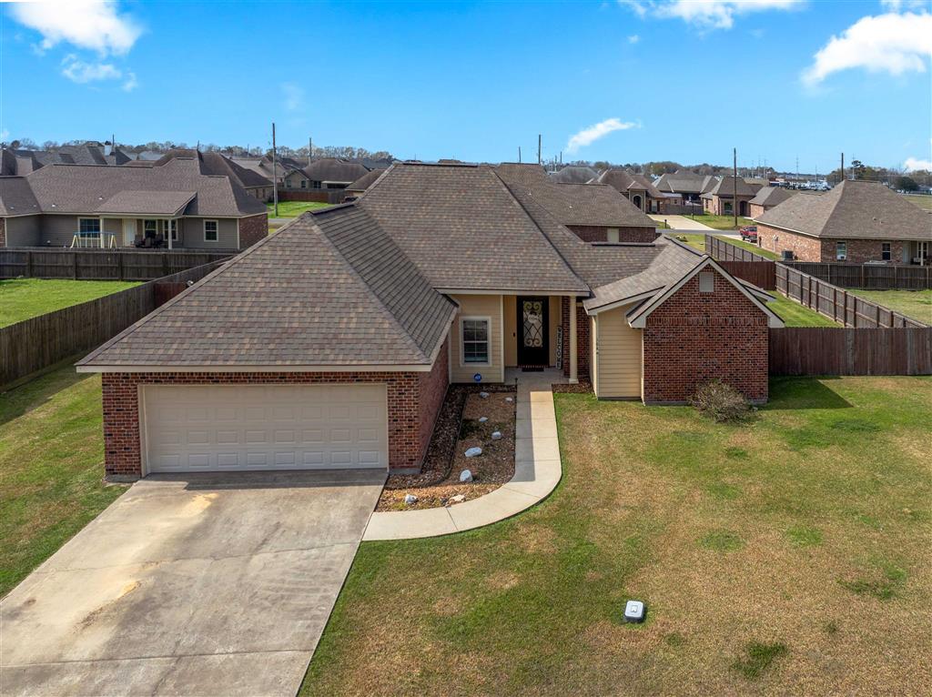 104 Maple Street Iowa, LA 70647 - Photo 2 of 24