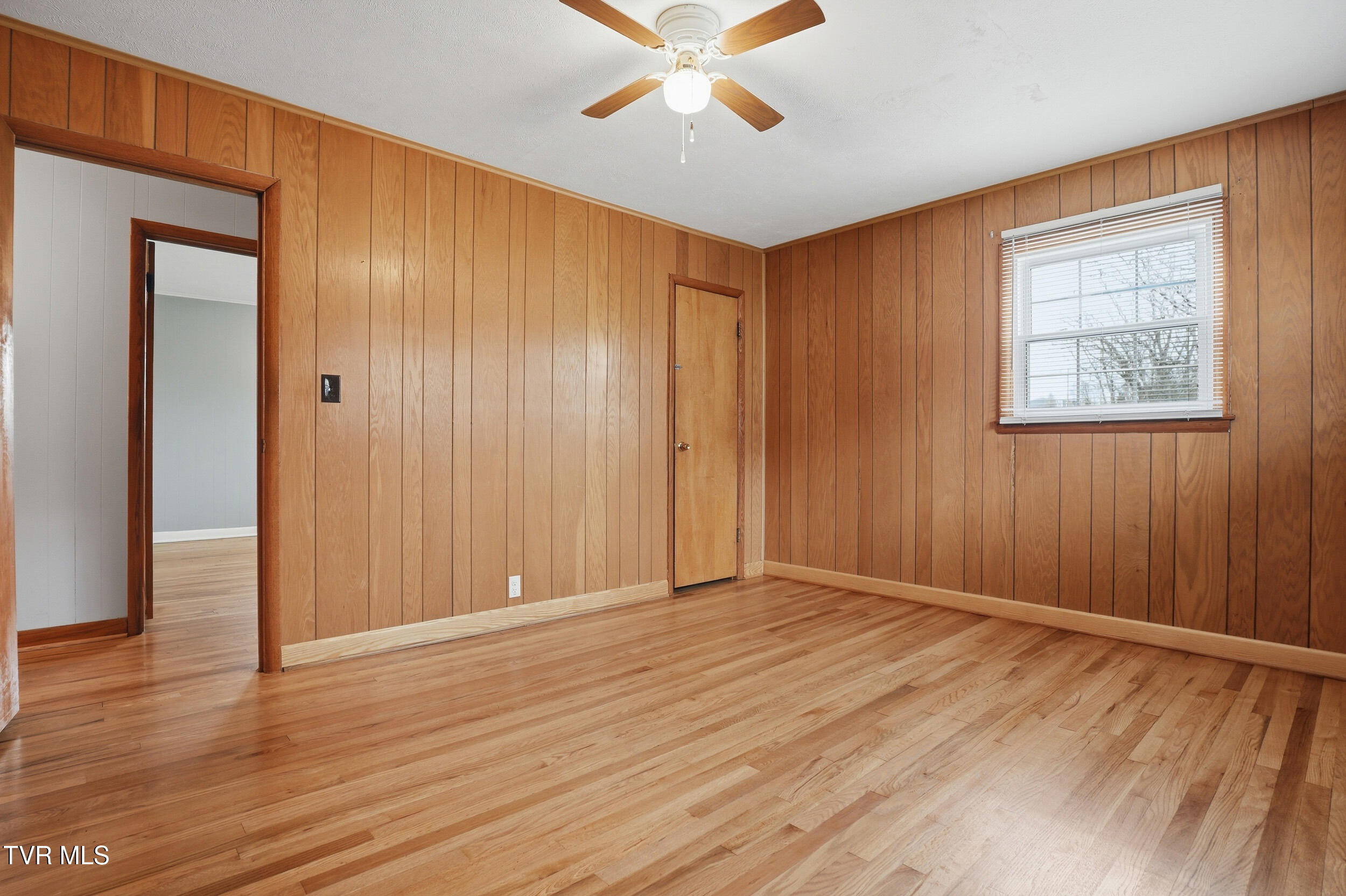 802 Stanley Valley Road Rogersville, TN 37857 - Photo 16 of 31 16_802 stanley valley rd-25
