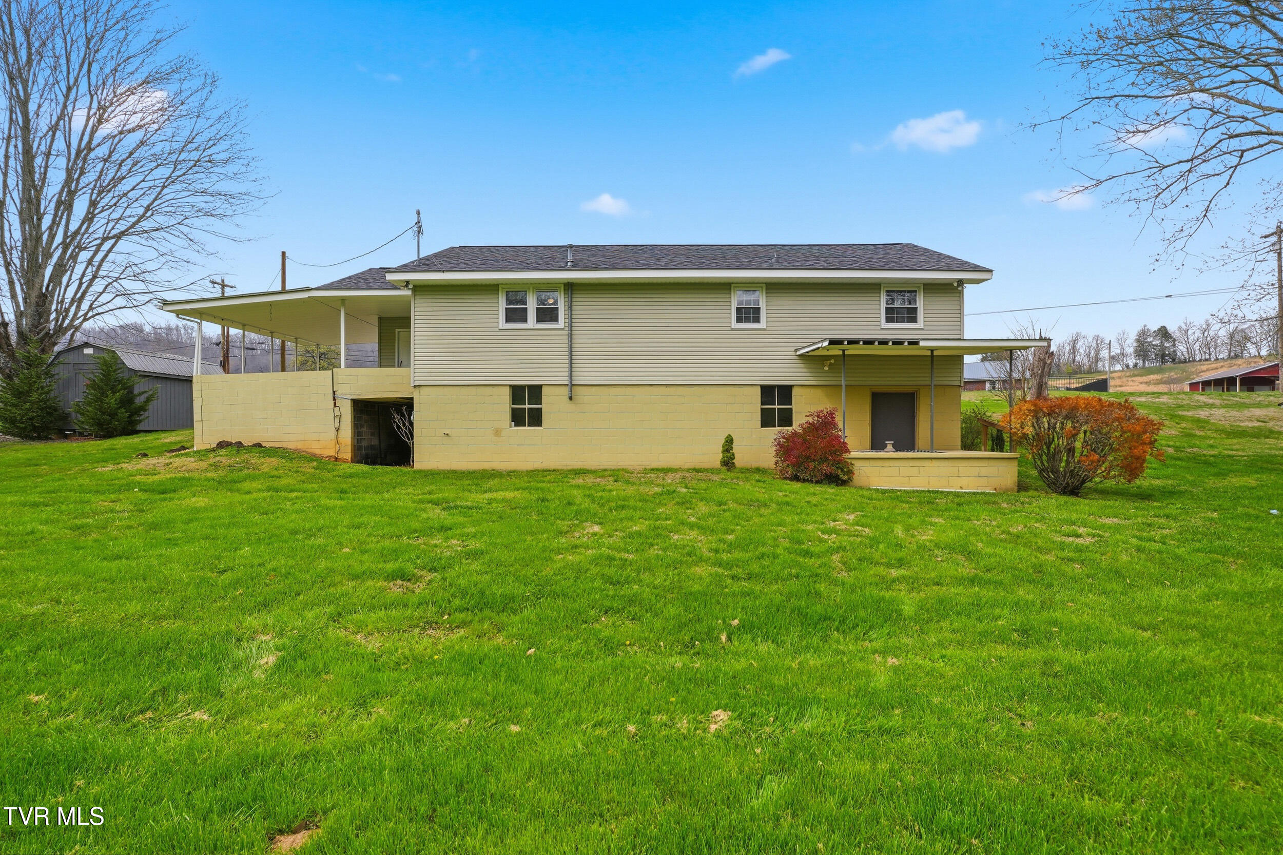 802 Stanley Valley Road Rogersville, TN 37857 - Photo 23 of 31 24_802 stanley valley rd-30