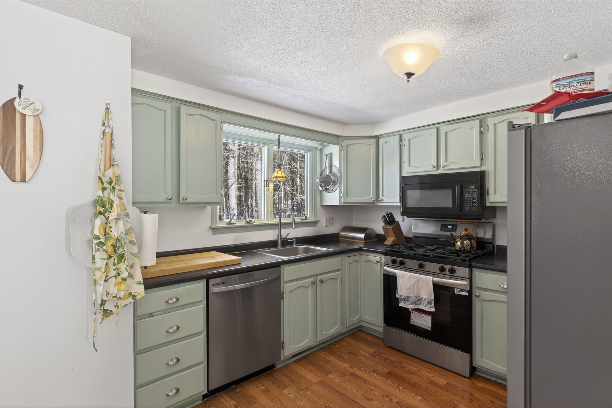 9 Pine Meadows Drive Exeter, NH 03833 - Photo 12 of 27