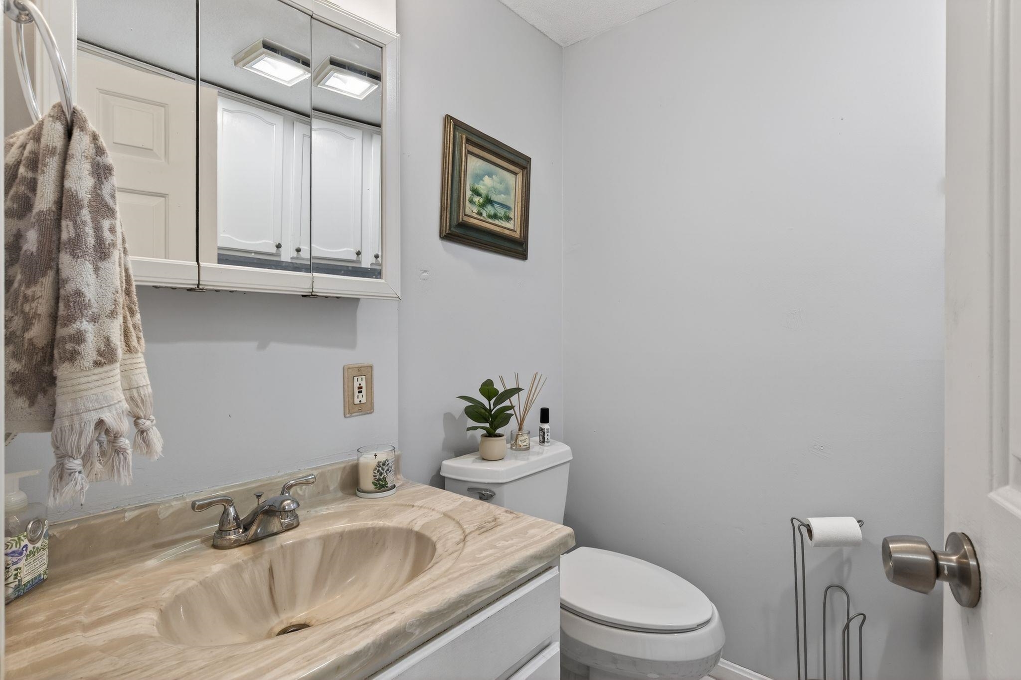 9 Pine Meadows Drive Exeter, NH 03833 - Photo 16 of 27