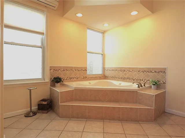 $1,895 | 316 Ella Street, Pittsburgh, PA 15224