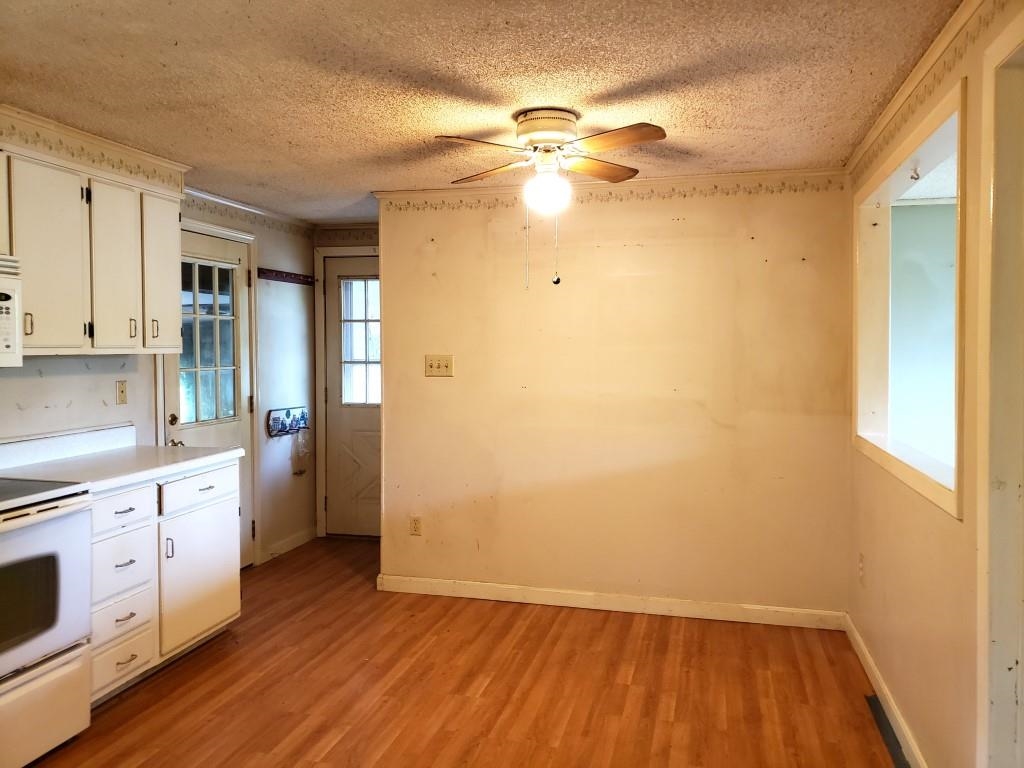 979 Catamount Road Pittsfield, NH 03263 - Photo 3 of 29