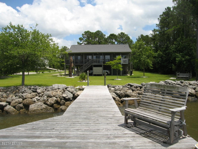 130 Thurman Road Beaufort, NC 28516 - Photo 1 of 49 Main View