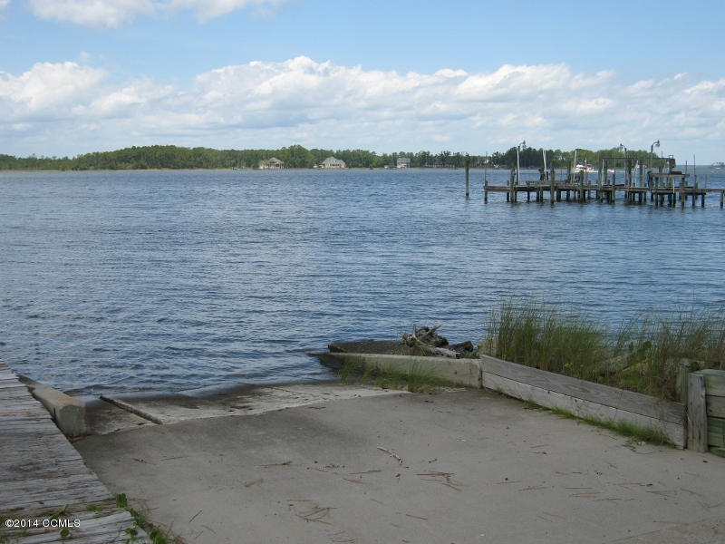 130 Thurman Road Beaufort, NC 28516 - Photo 42 of 49 Neighborhood Boat Ramp