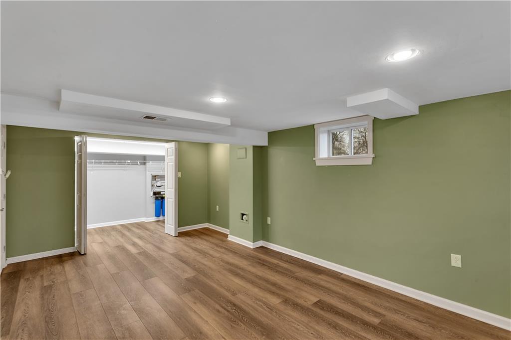 138 Sunset Lane Aliquippa, PA 15001 - Photo 20 of 31 a view of a big room with wooden floor