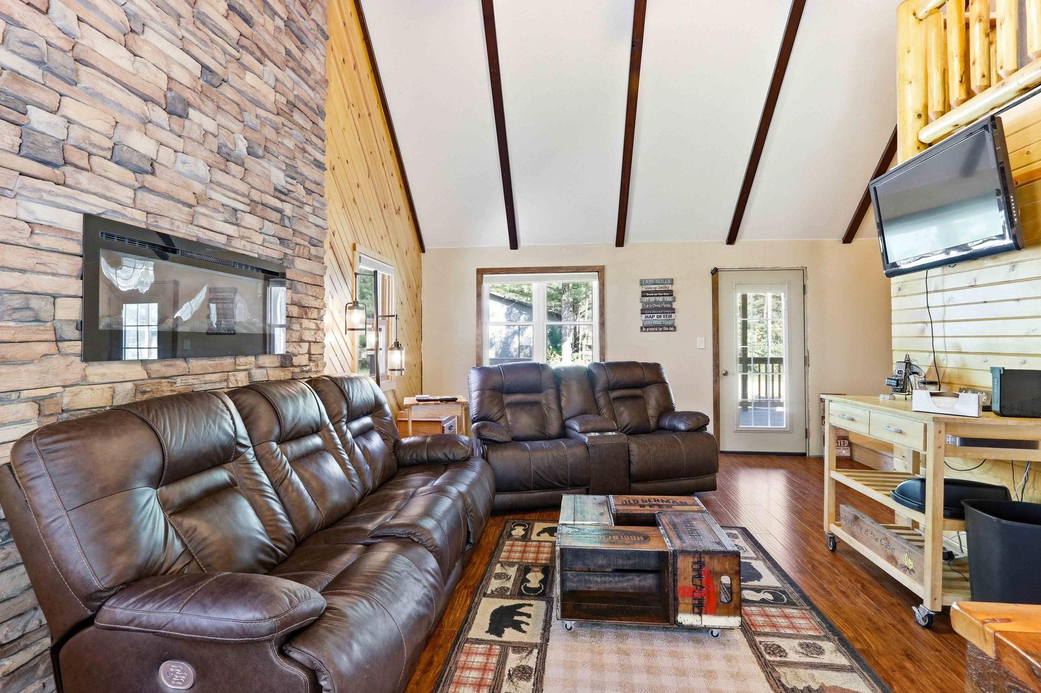 2129 Blackhawk Street Friendship, WI 53934 - Photo 15 of 64