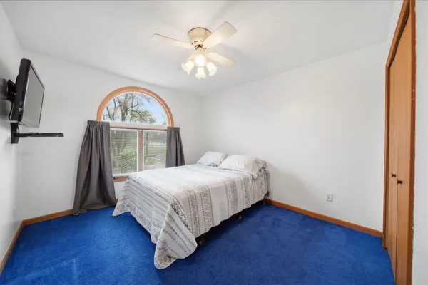$599,000 | 217 North Lakeside Drive, Michigan Center, MI 49254