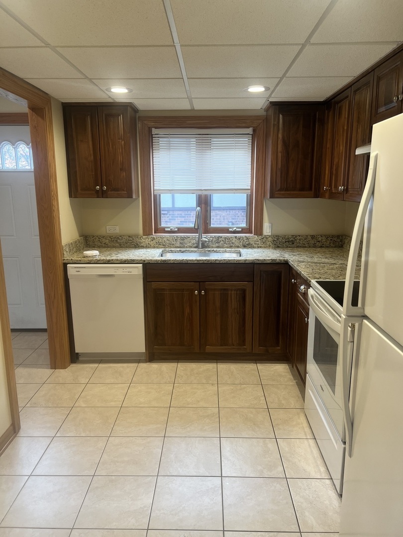 1988 Green Bay Road, Unit 4 Highland Park, IL 60035 - Photo 12 of 14